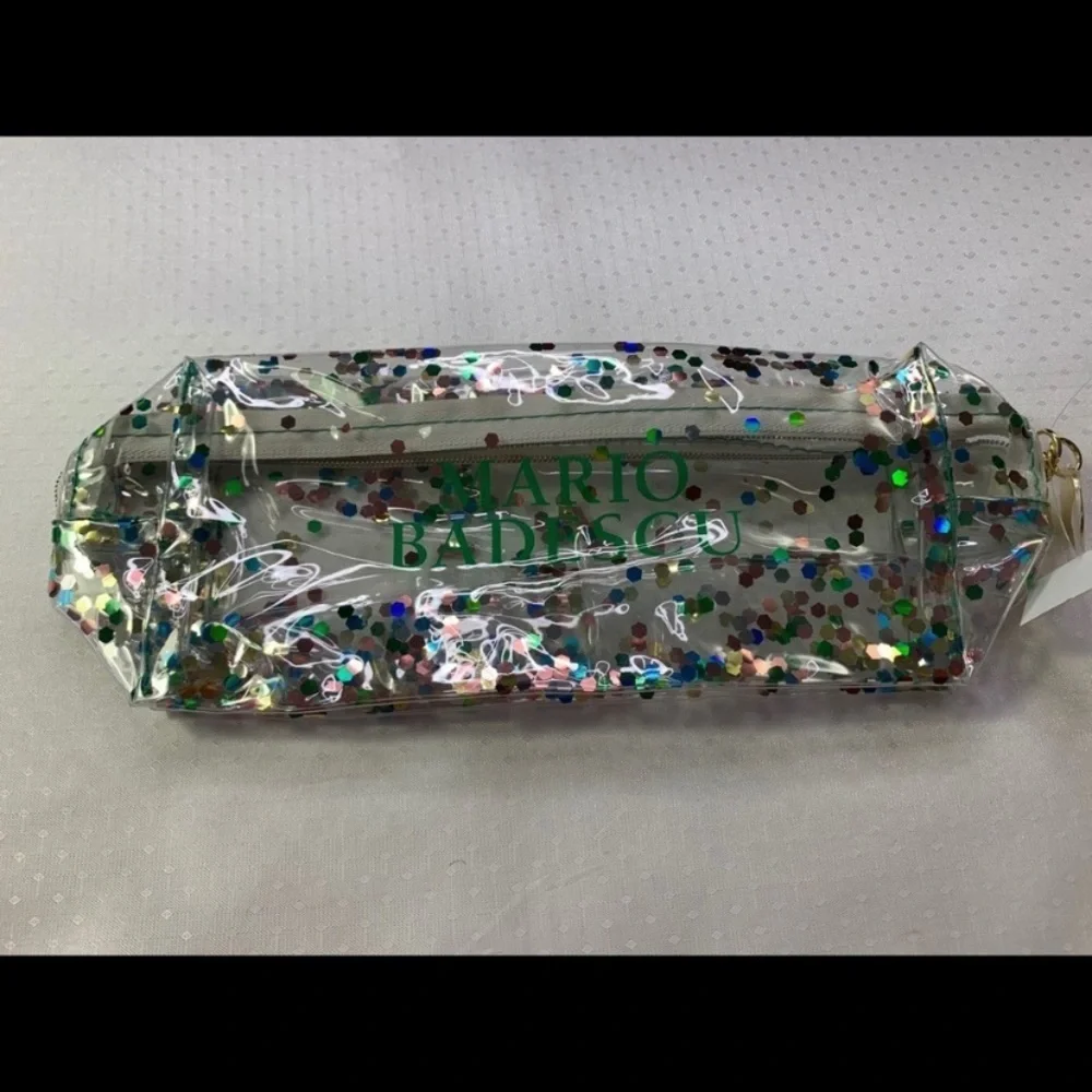 Makeup bag